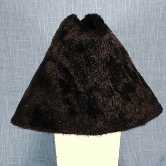1950s Black Felted Faux Fur Cloche Hat with Bow Hat by Duchess from Italy main image 6